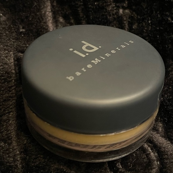 bareMinerals Other - bareMinerals Glimpse Eyeshadow in “Alleycat” (Brand New!) 🌟